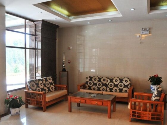 Born Resort Hotel - Photo2