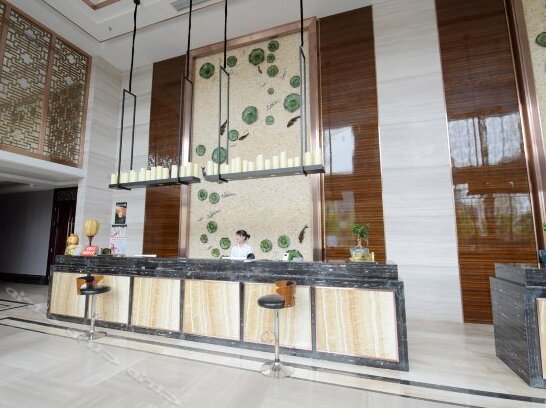 Cen Yang Hotel - Photo4
