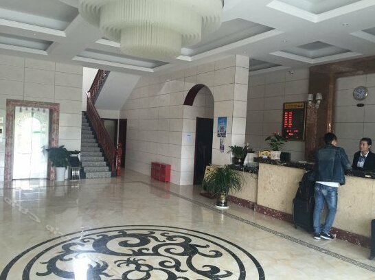 Fuchun International Hotel - Photo5