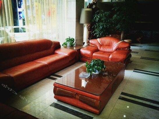 Ji Yang International Hotel - Photo3