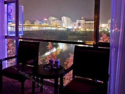 Mengli Laojia Hotel - Photo2