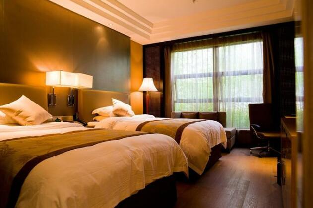 Mountain Artist Village Resort - Photo4