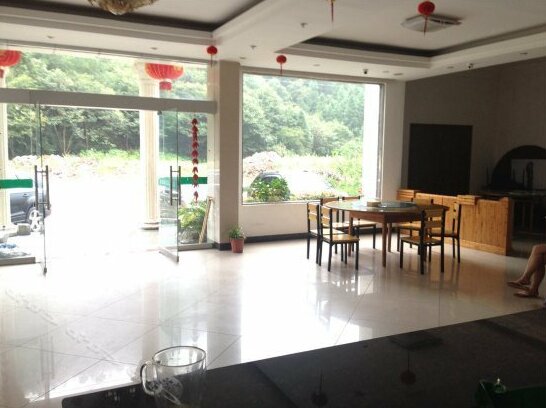 Sanqing Renjia Hotel - Photo3