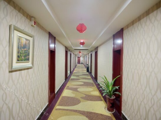 Tongqian Hotel - Photo2