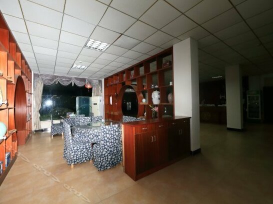 Tuwo Holiday Manor - Photo3
