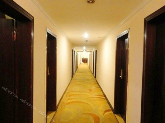 Yijia Wuyi Hotel - Photo3