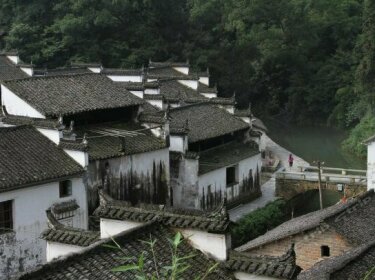 Yuantou Ancient Village Inn