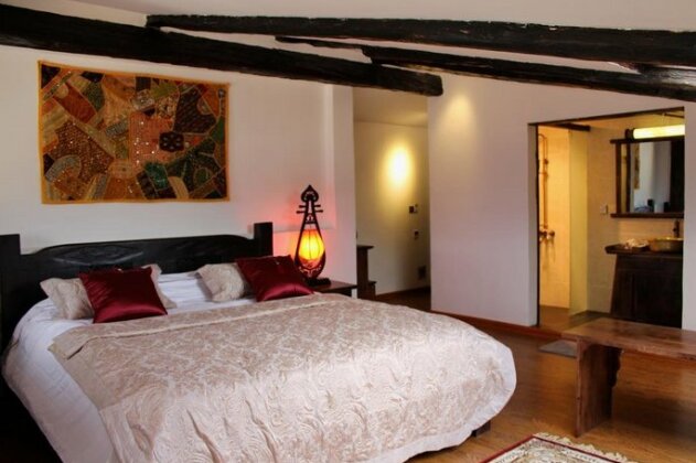 Chang's Mansion - Photo5
