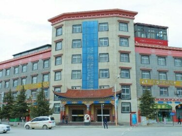 Shangri-La Zhenglong Holiday Hotel