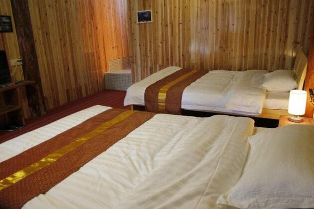 Tongfu Inn - Shangri-La - Photo4