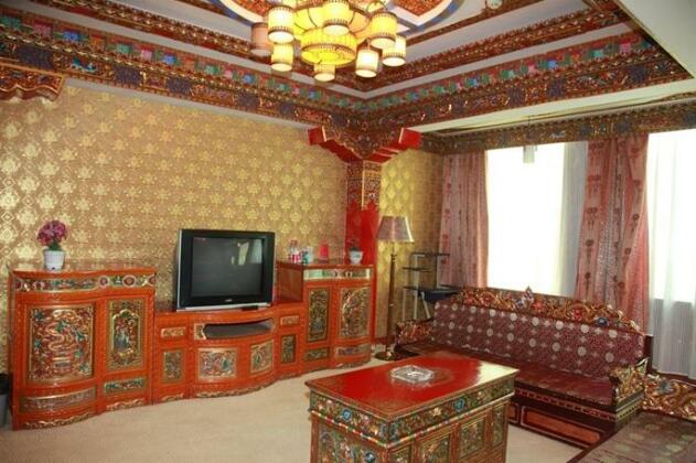 Tibet Shannan Yulong Holiday Hotel - Photo5