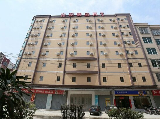 7 Days Inn Shantou Gurao Center