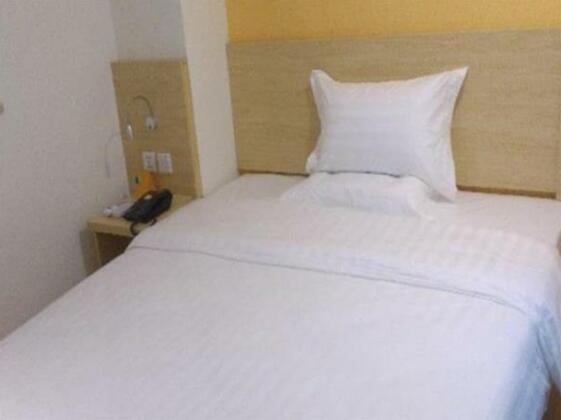 7days Inn Shantou Coach Terminal Huang He Road - Photo2