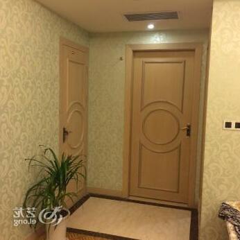 Platinum Crystal Hotel - Photo5