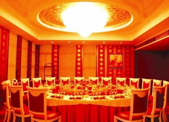 Taitan International Hotel - Photo2