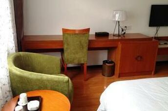 5 Yue Hotel Shennongjia Branch - Photo4