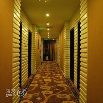 Baoyuan Business Hotel - Photo2