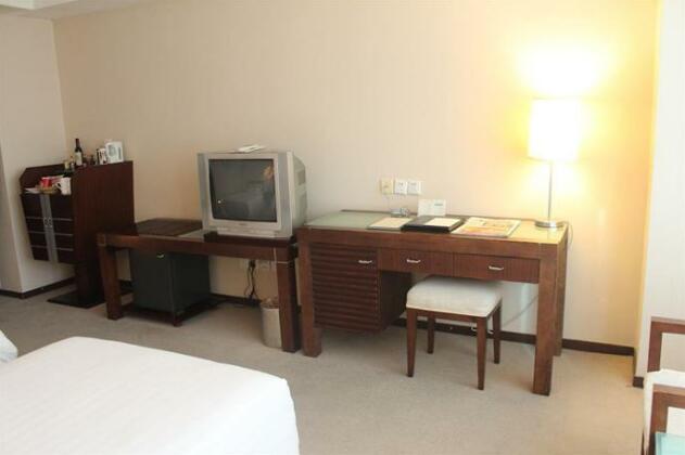 Grand Holiday Hotel - Photo3