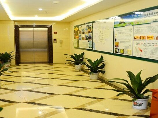 GreenTree Inn Guangdong Shenzhen Longhua New Area Longguan Rord Tianhong Express Hotel - Photo3