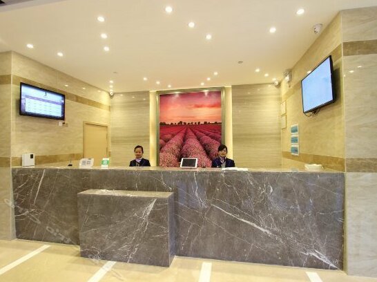 Lavande Hotel Shezhen University Town Metro Station - Photo3