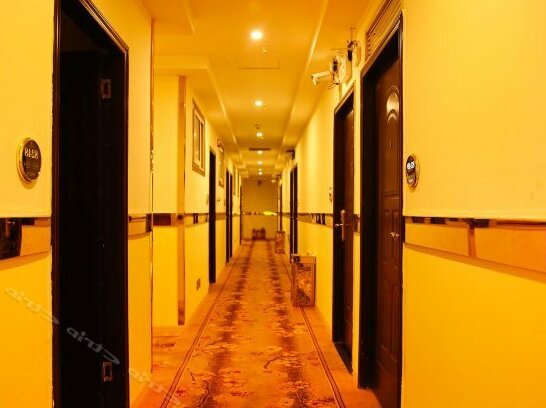 New Direction Hotel - Photo3