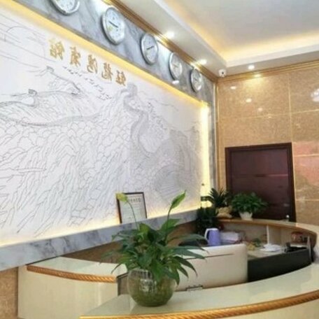 OYO 8017 Yu Long Bay Hotel - Photo2