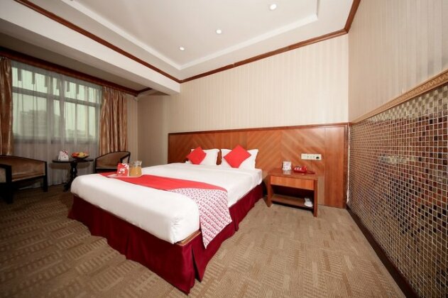 OYO 8027 Li Hu Business Hotel - Photo5