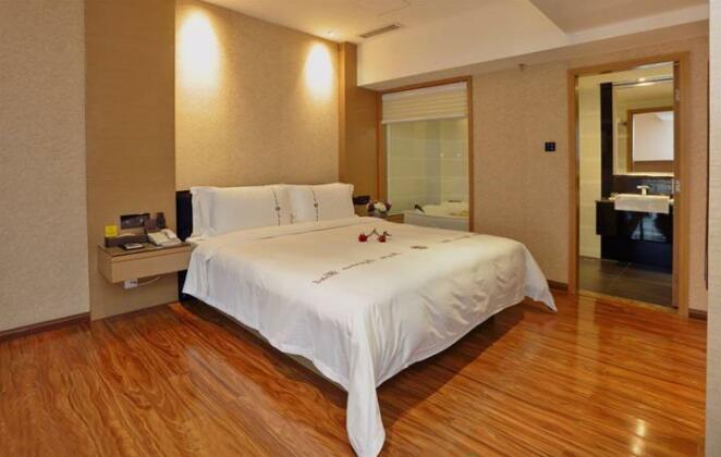 Pengker Deluxe Collection Hotel Shenzhen Longhua Wan Zhong Cheng Branch - Photo5