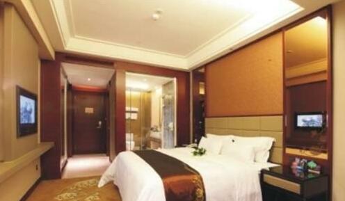 Royal International Hotel - Photo4