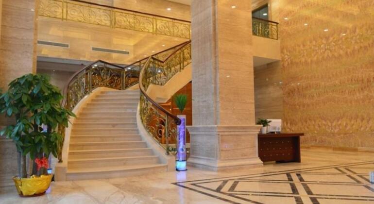 Shenzhen Bordeaux Hotel - Photo2