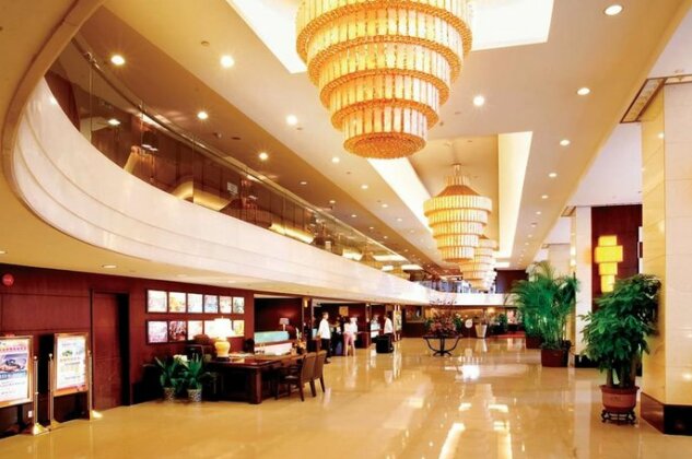 Shenzhen Luohu Century Plaza Hotel - Photo2