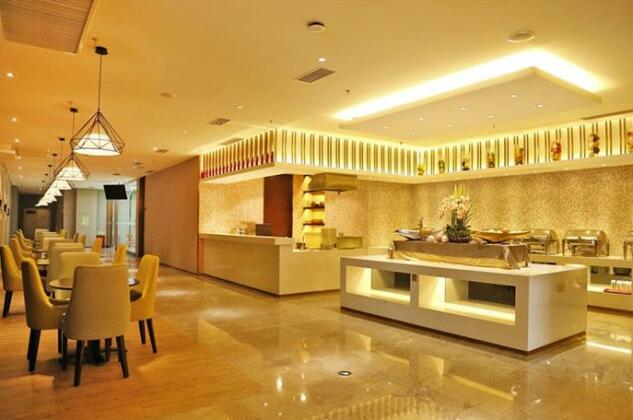 Shine Hotel Apartment - Photo5