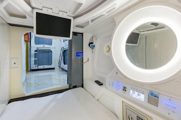 Star Whisper Spacecraft Hotel - Photo4