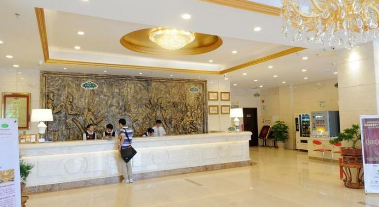 Vienna Hotel Shenzhen Gongming Nanhuan Road - Photo2