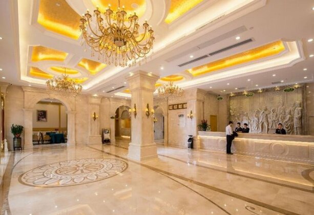Vienna Hotel Shenzhen Longhua South Renmin Road - Photo2