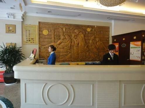 Vienna Hotel Shenzhen Yinhu Bus Station - Photo2