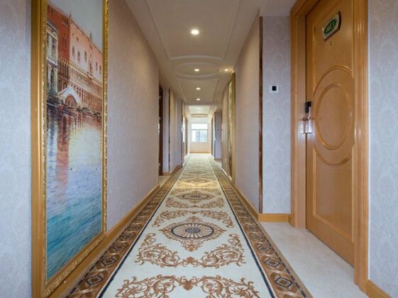 Vienna Hotel Xixiang Gushu - Photo2