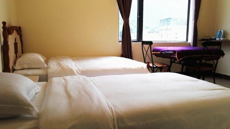 West Bay Navigator Pirate Theme Inn - Photo4