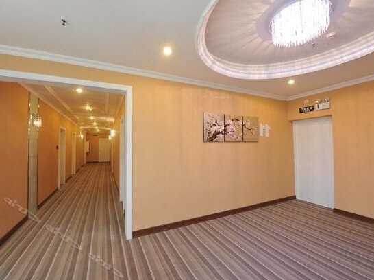 Yanisi Hotel - Photo2