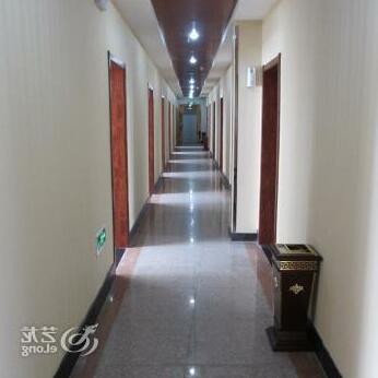 Rongyuan Business Hotel - Photo4