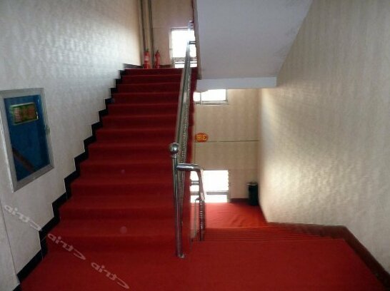 Yunyang Express Hotel - Photo3