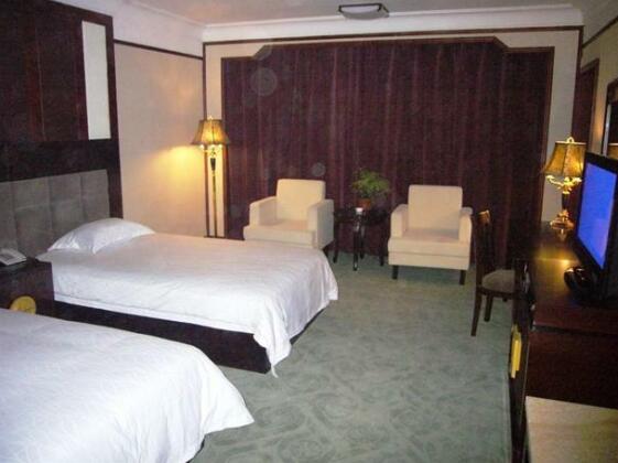 Zhengding Guotai Holiday Inn