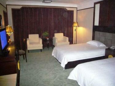 Zhengding Guotai Holiday Inn