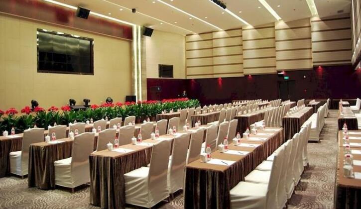 Zhongjing Taichi Lake International Resort - Photo5