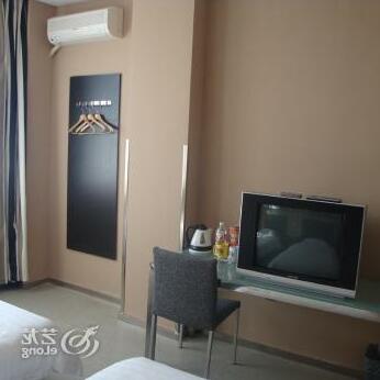 Tiger DNA Business Hotel Songyuan Station - Photo2