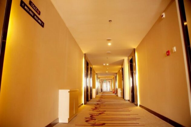 Lavande Hotel Fuxin 318 Park - Photo4