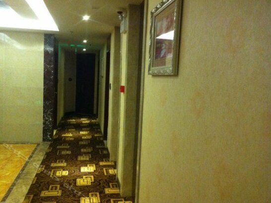 Lion Floor Hotel - Photo4