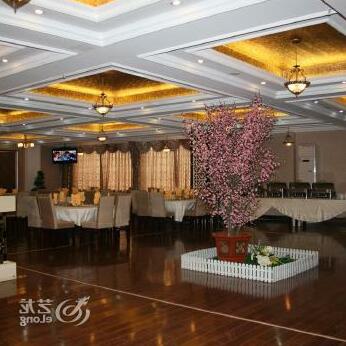 Suizhou City Wenfeng Int'L Commercial Business Hotel - Photo3