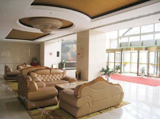 Hongzehu Jinling Hotel - Photo4