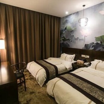 A8 Boutique Theme Hotel - Photo4